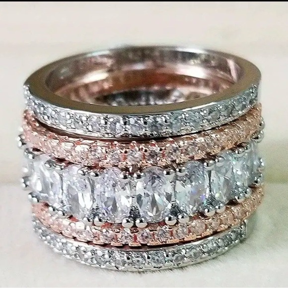 Elegant Wide Band Cubic Zirconia Ring - Picture 2 of 10